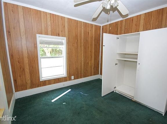 3rd image of 806 W South St #2