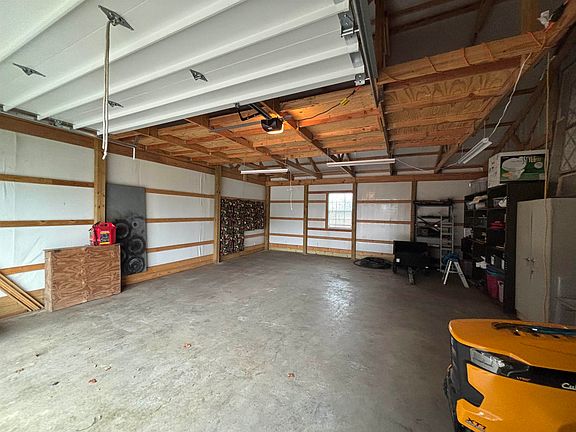 3rd image of 423 Grant County Rd #580