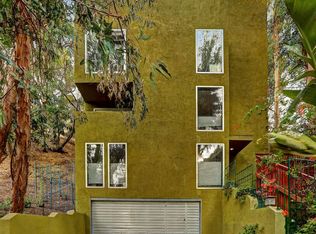 8429 Lookout Mountain Ave, Los Angeles, CA 90046