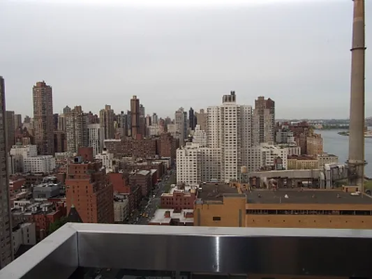 Rented by Citi Habitats | media 38