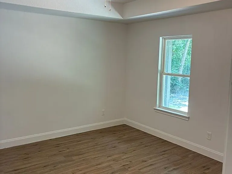 1700 Clark St — Photo 3