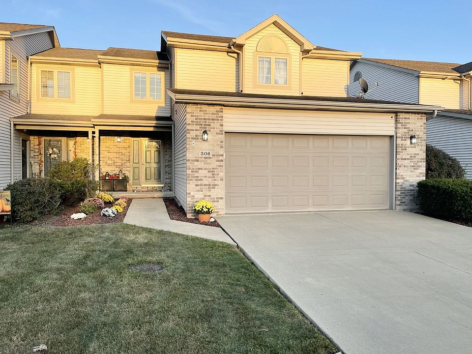 1st image of 306 Terrace Ct