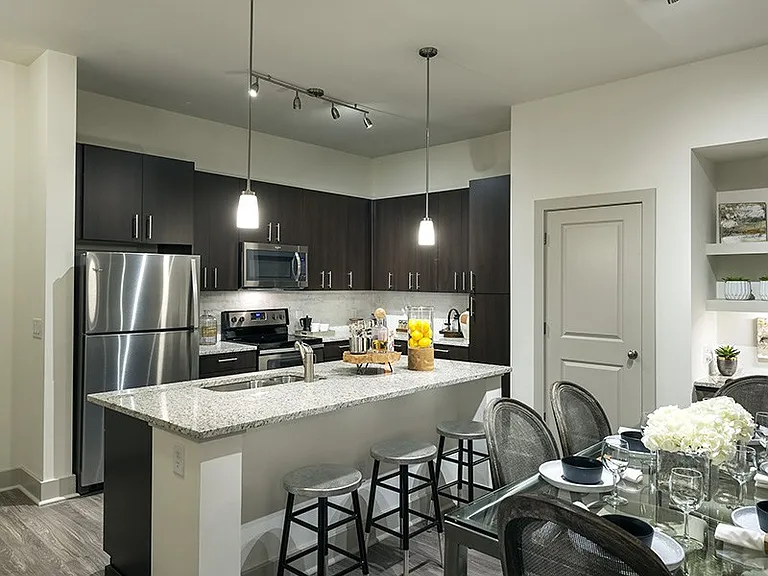 Arabelle Perimeter — Photo 1