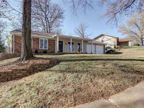 2nd image of 1519 Ploma Dr