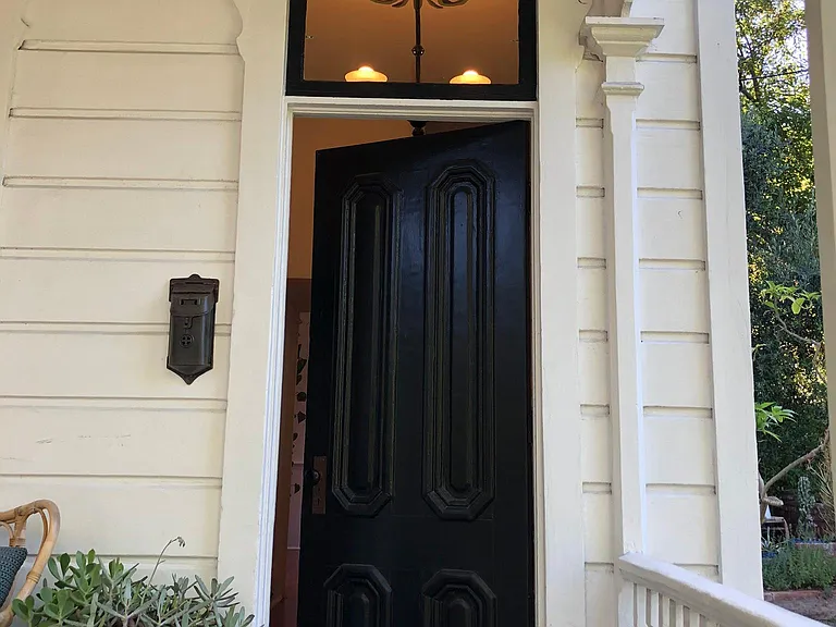 1153 N Avenue 64 — Photo 7