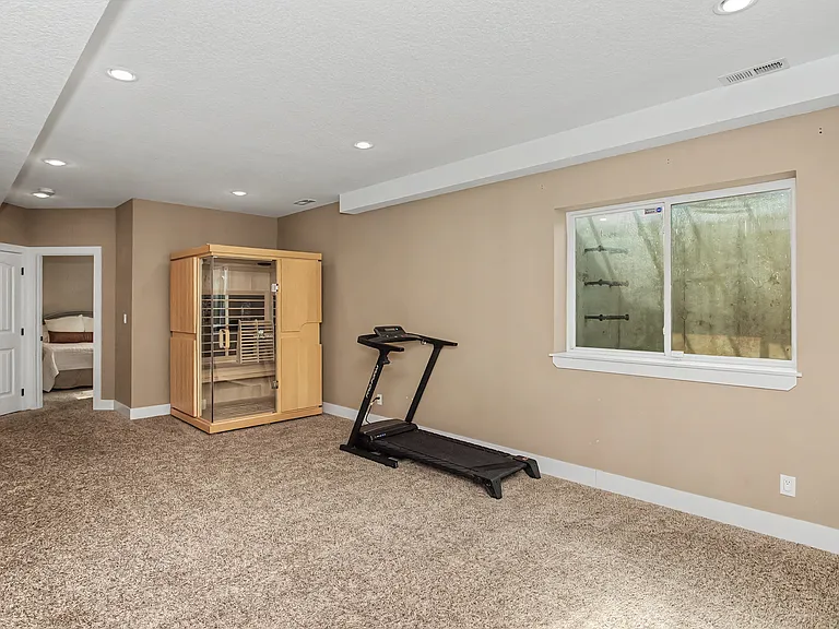 2708 Harrison Rd — Photo 22