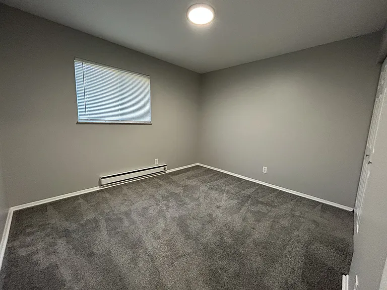 The Peak Apartments and Townhomes — Photo 23