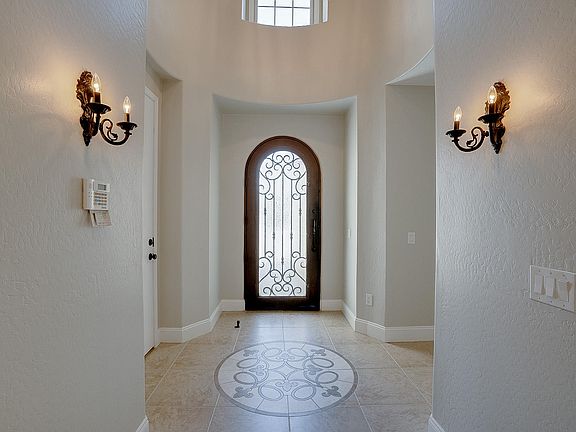 5th image of 4662 E Waterman Ct