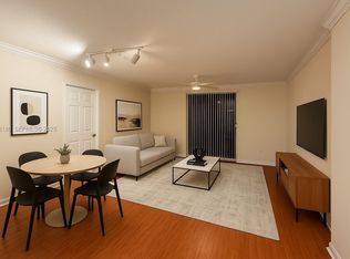 1900 Van Buren St APT 305B, Hollywood, FL 33020