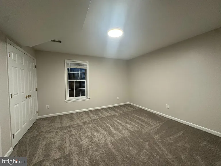 2120 N Tazewell Ct — Photo 28