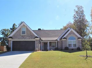 185 Saint Mark Pl, Bogart, GA 30622