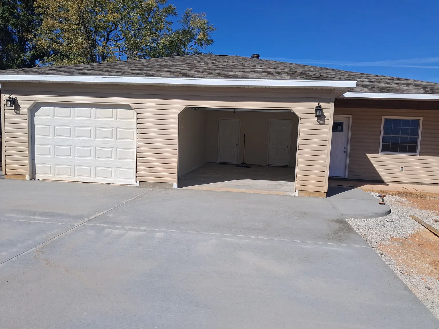 Simpson St, West Plains — Photo 1