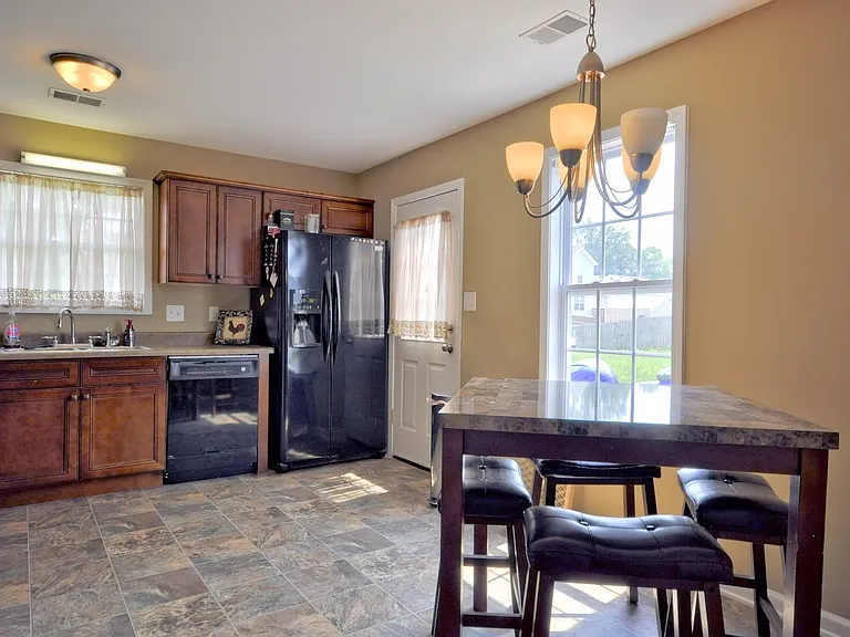 516 Fox Trot Dr — Photo 13