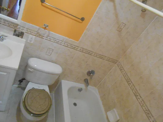 Rented by Spot Real Estate | media 12