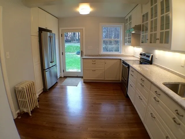 4532 Middleton Ln — Photo 8
