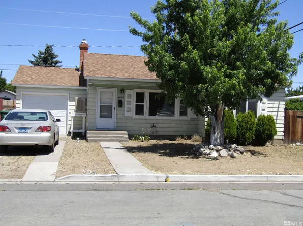 1808 K St, Sparks, NV 89431