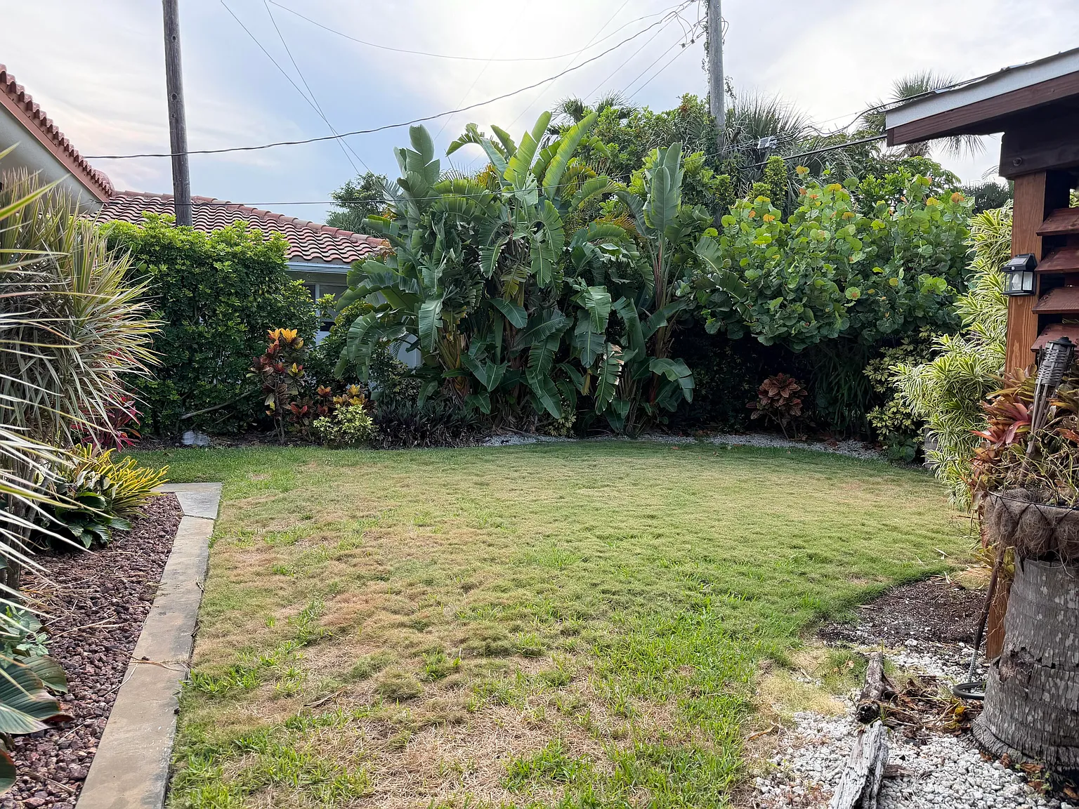 2 bed, 2.0 bath, 1640 sqft, $7,000 — Photo 4