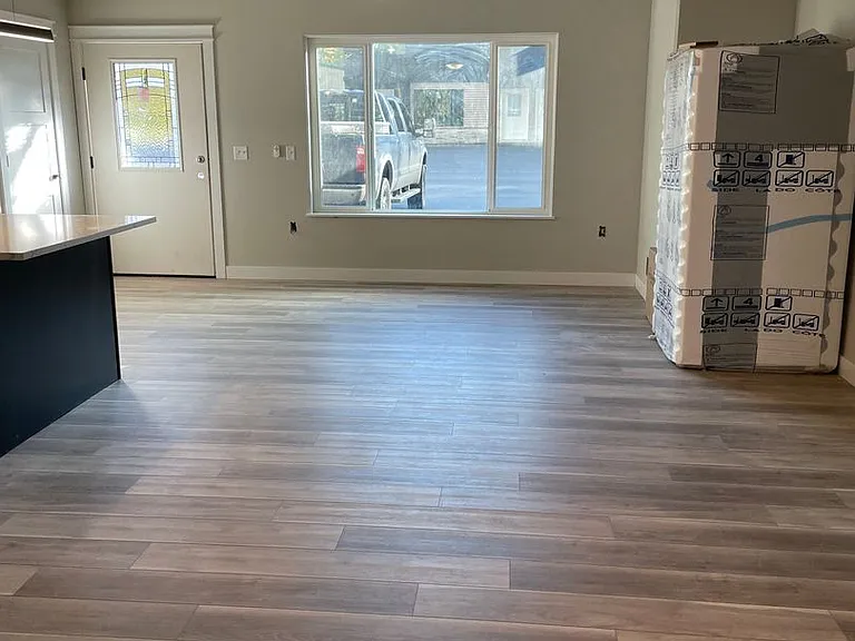 4450 N C Bell Cir — Photo 9