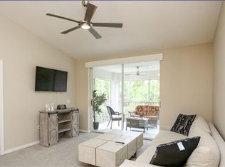 6645 Huntington Lakes Cir APT 201, Naples, FL 34119