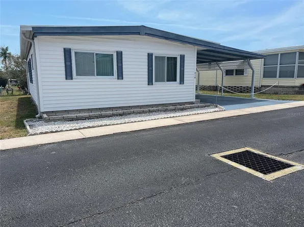 210 Royal Palm Cir, Largo, FL 33778