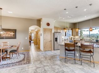 8 Canto Del Pajaro, Santa Fe, NM 87508