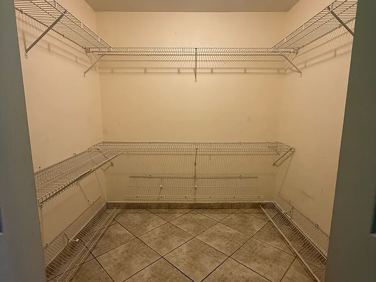 4512 Kilmer Ct — Photo 11