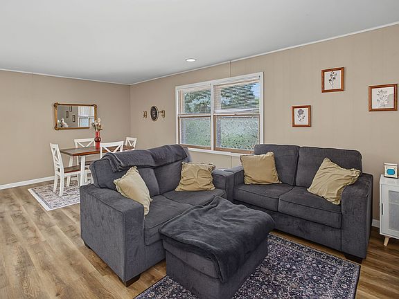 4th image of 1201 E Willard St APT B