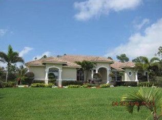 17329 W Sycamore Dr, Loxahatchee, FL 33470