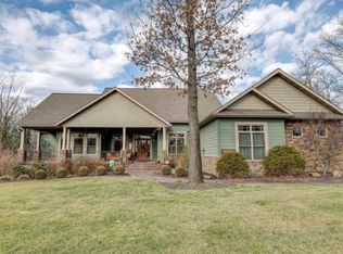 6112 Ridgeview Ct, Joplin, MO 64804