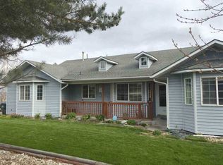 960 Wolf Creek Cir, Spring Creek, NV 89815