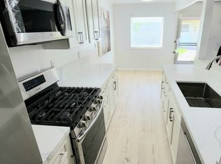 (Undisclosed Address), Davis, CA 95618