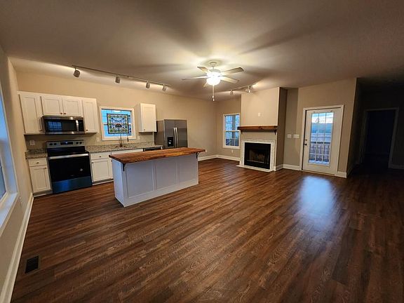 2nd image of 626 Liberty Overlook Dr