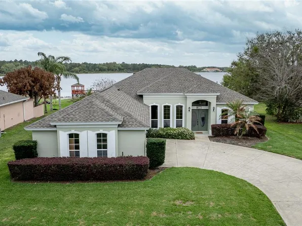 3804 Bayshore Cir, Tavares, FL 32778