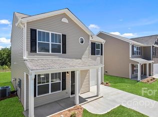 341 Oakbranch Rd #18, Arden, NC 28704