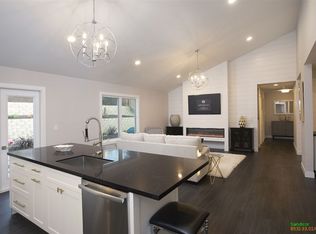 541 Huff St, Vista, CA 92083