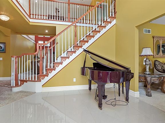 4th image of 3702 Philip Meadows Ct