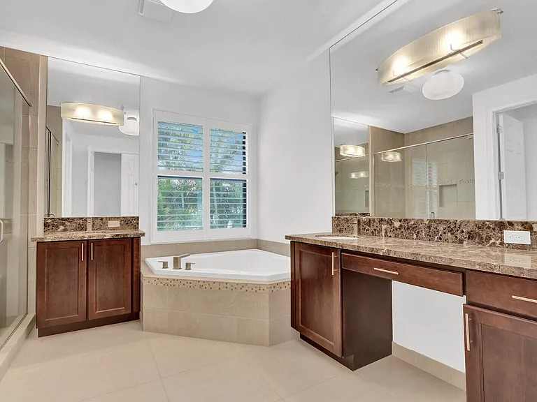16590 Germaine Dr — Photo 47