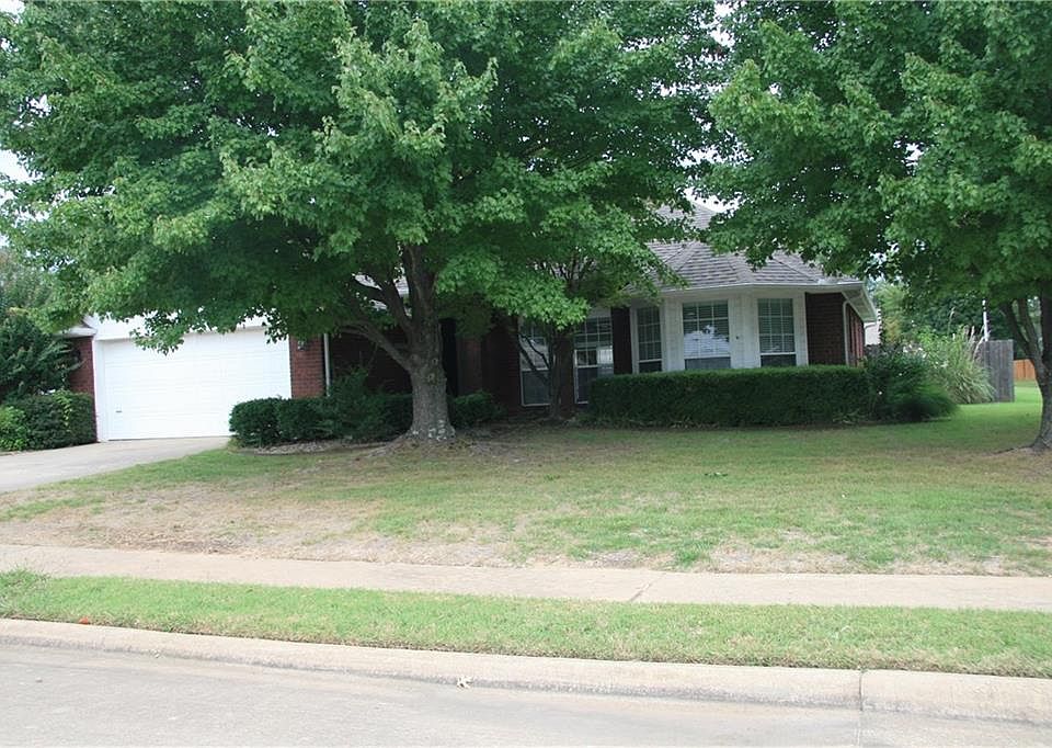 1st image of 3401 W Margaret Pl