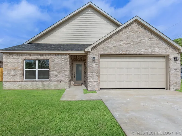 112 S B St, Calera, OK 74730