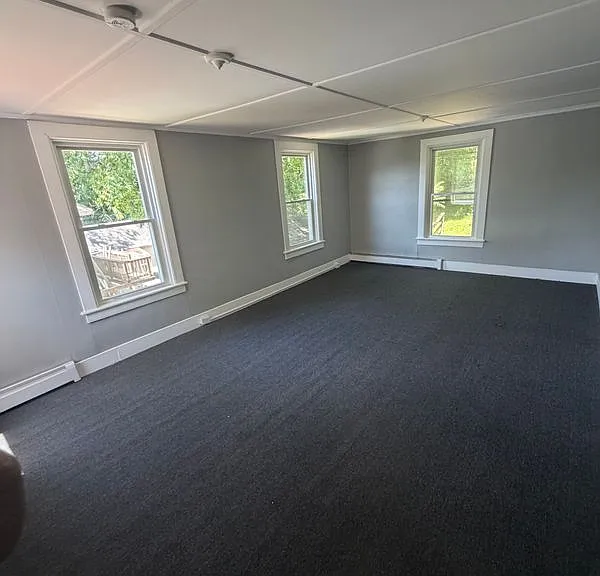 11 Hammond St — Photo 10