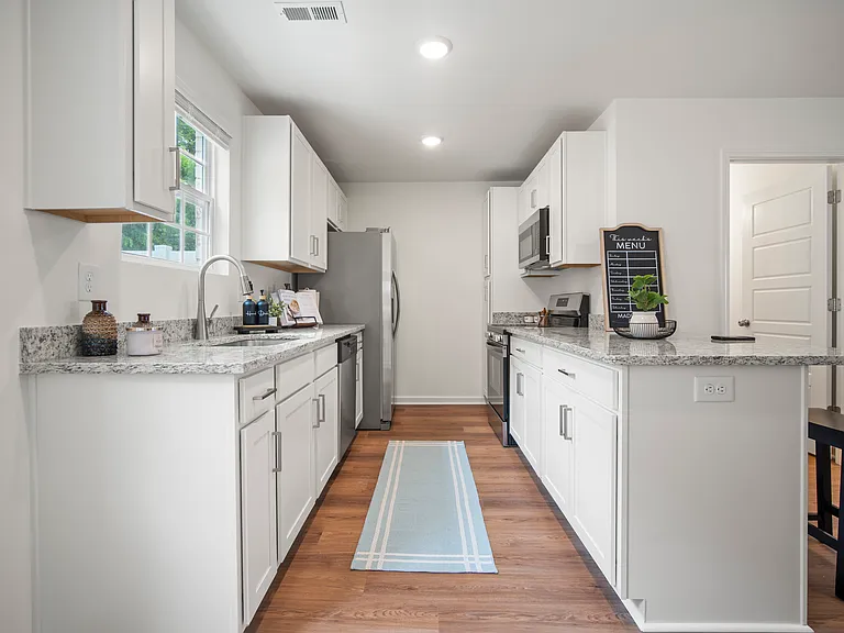 404 Beech St #1 — Photo 4