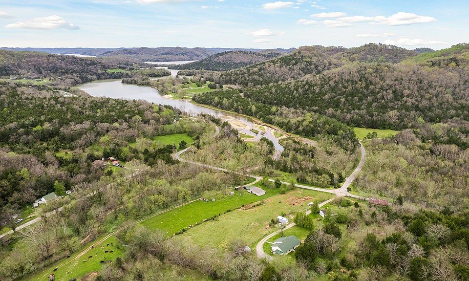 9 Crossman Ln, Buffalo Valley, TN 38548 Zillow