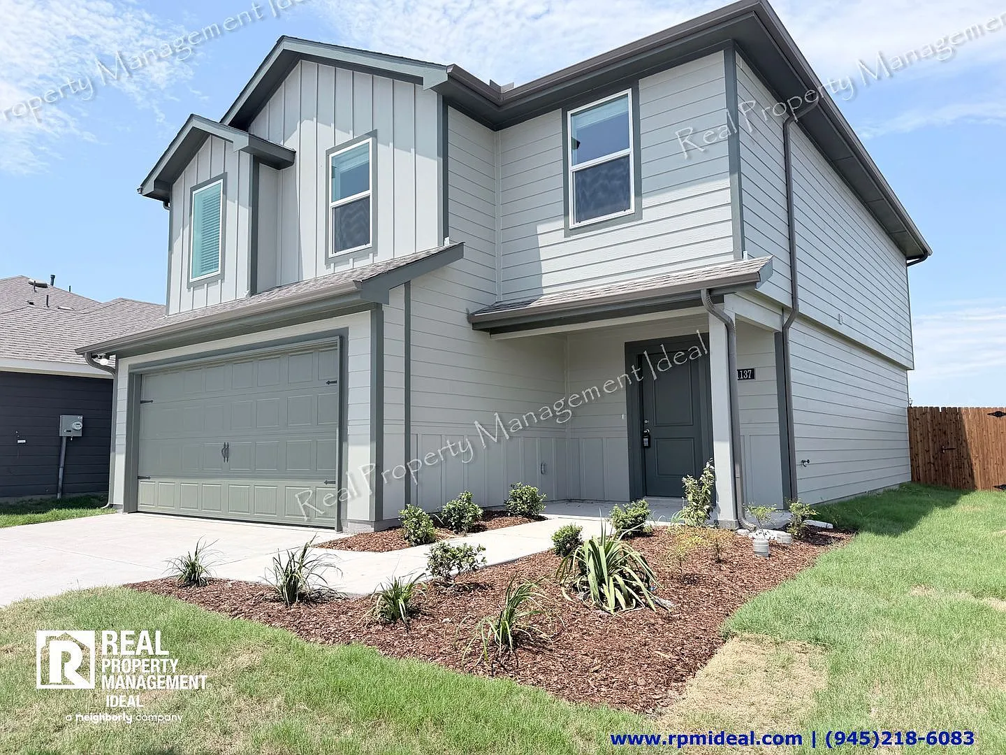 5 bed, 2.5 bath, 1892 sqft, $2,099 — Photo 2
