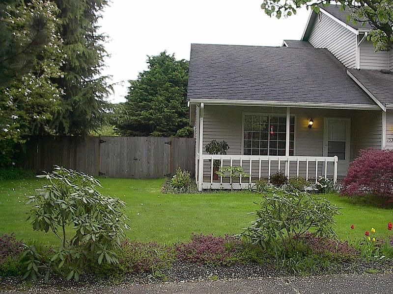 2nd image of 15337 168th Dr SE
