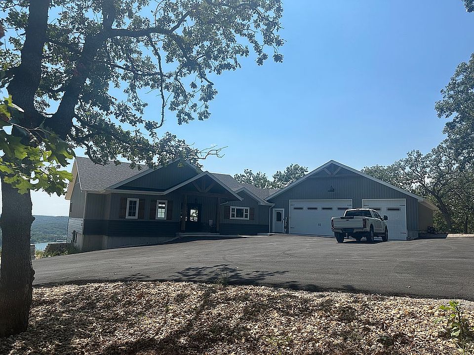 1st image of 298 Peach Ln