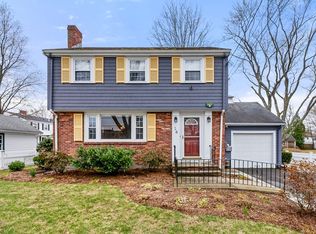 14 Thompson St, Dedham, MA 02026