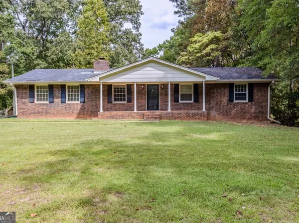5079 Alexander Ave, Union City, GA 30291
