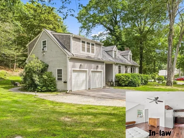 259 Water St, Hanover, MA 02339