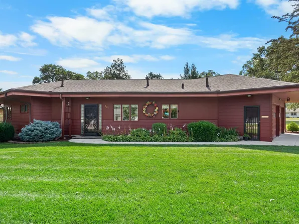 535 Glencoe Ave, Waterloo, IA 50701