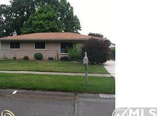 39674 Wales St, Canton, MI 48188